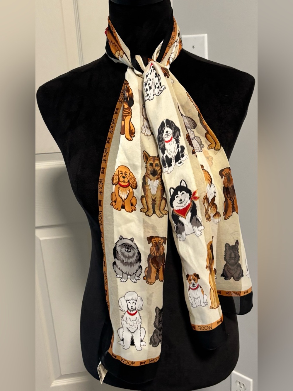 NWT Dog Lovers Polyester Scarf